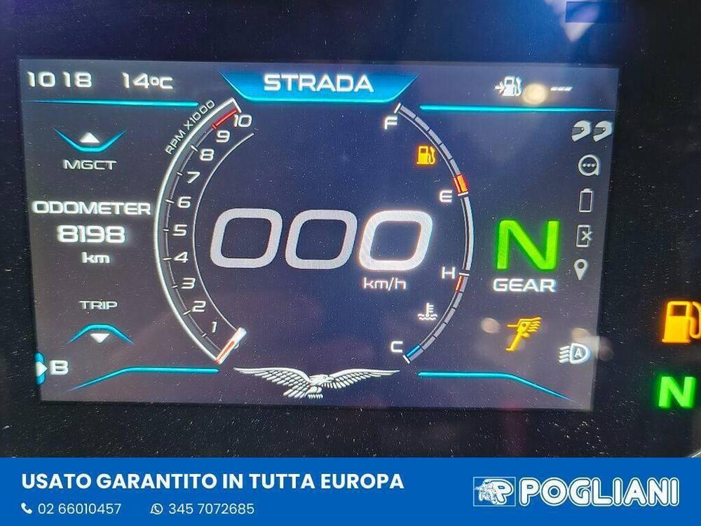 Moto Guzzi Stelvio (2024 - 26) (11)