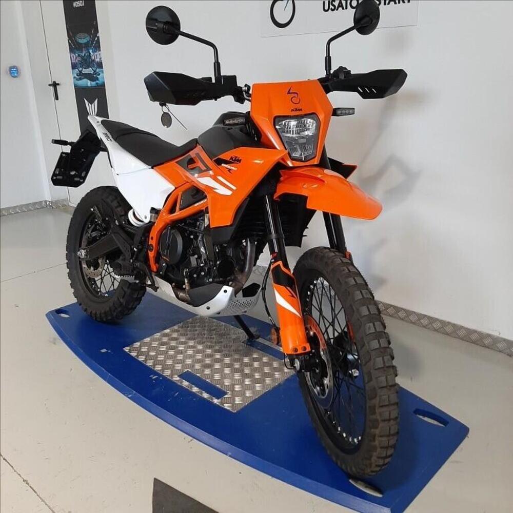 KTM 390 Enduro R (2025 - 26) (2)