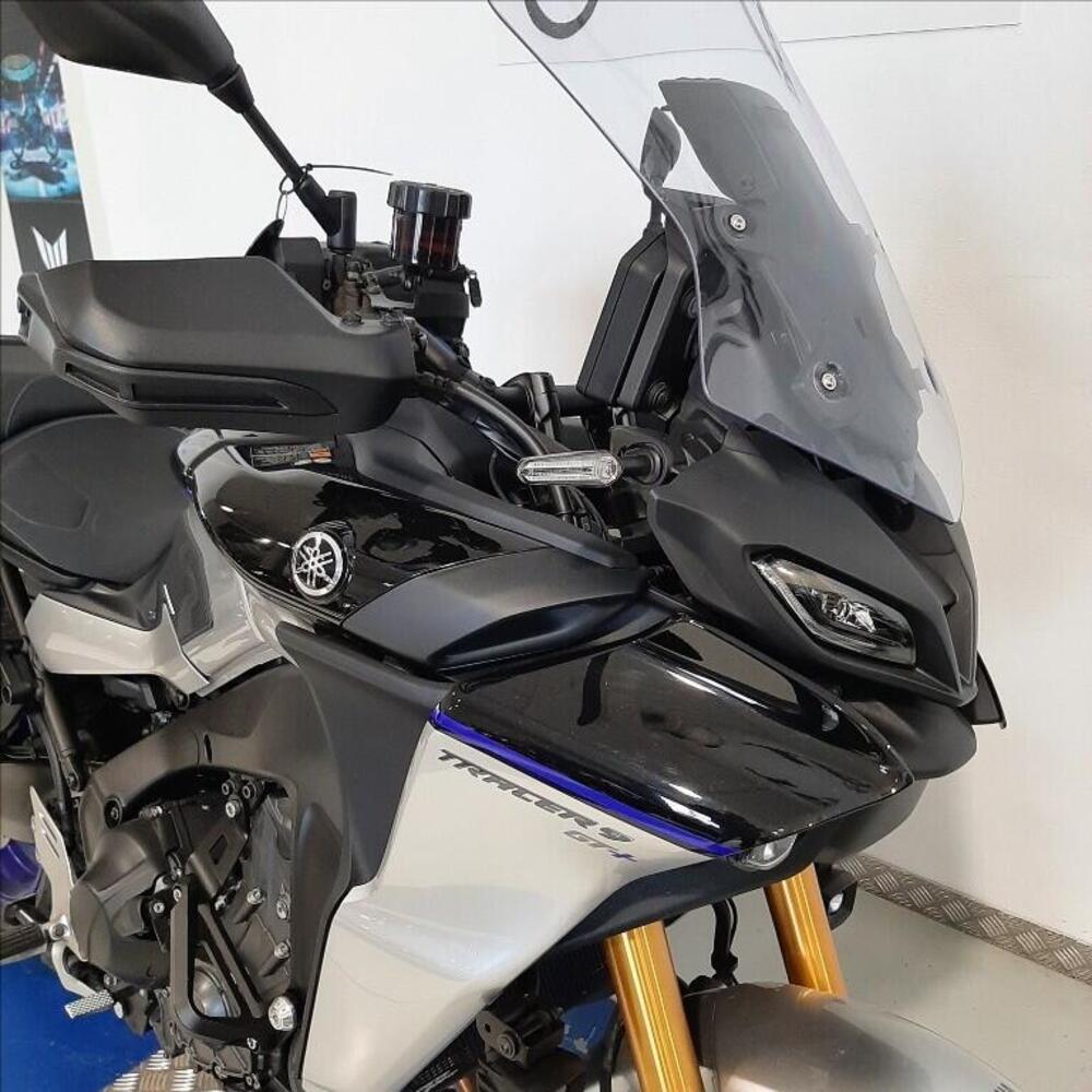 Yamaha Tracer 9 GT+ (2023 - 24) (4)