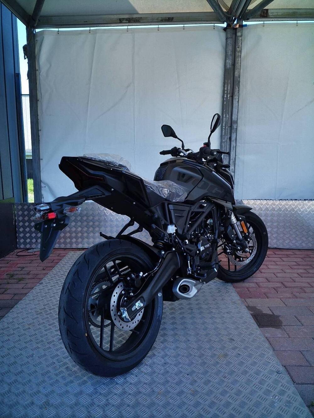 Voge Brivido 125R (2023 - 26) (4)