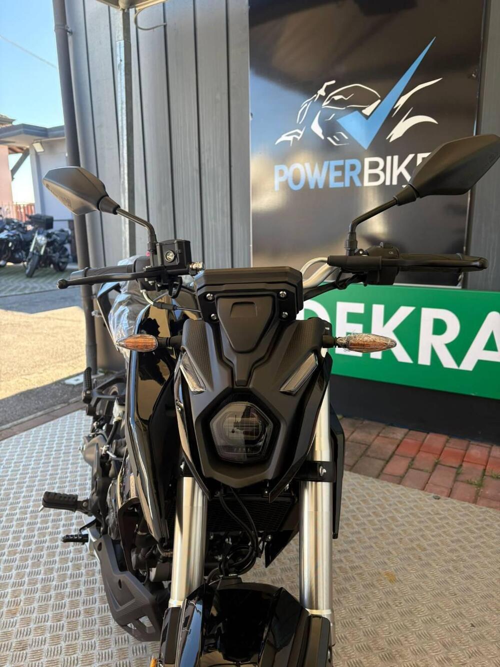 Voge Brivido 125R (2023 - 26) (9)