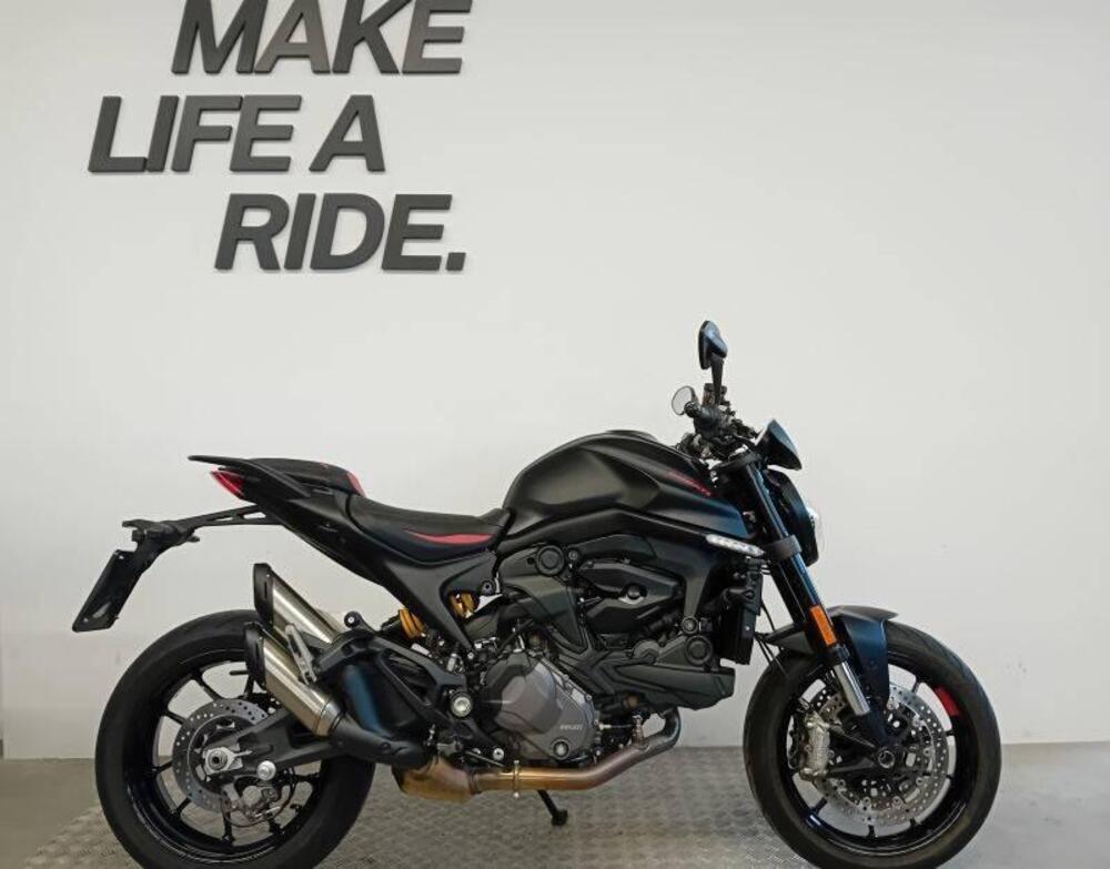 Ducati Monster 937 + (2021 - 25)