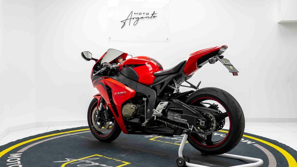 Honda CBR 1000 RR Fireblade (2008 - 11) (5)