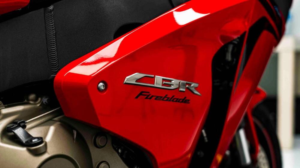 Honda CBR 1000 RR Fireblade (2008 - 11) (13)
