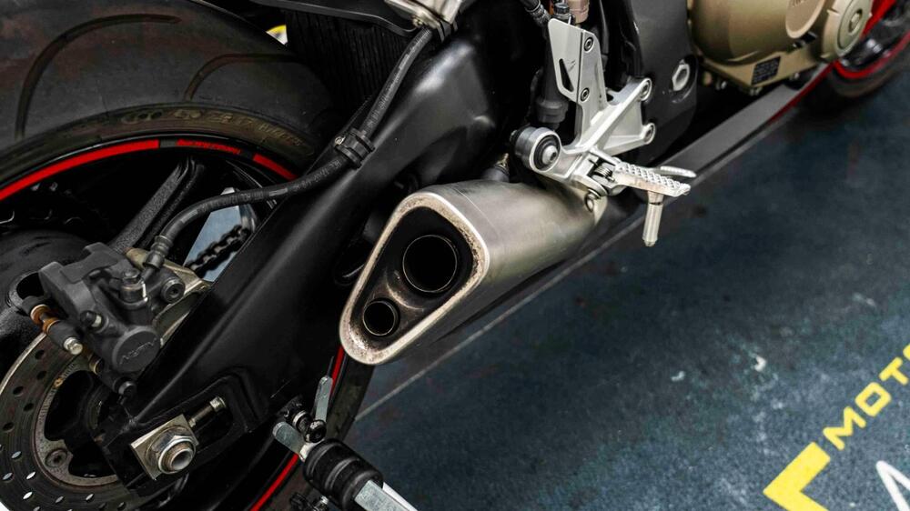 Honda CBR 1000 RR Fireblade (2008 - 11) (16)