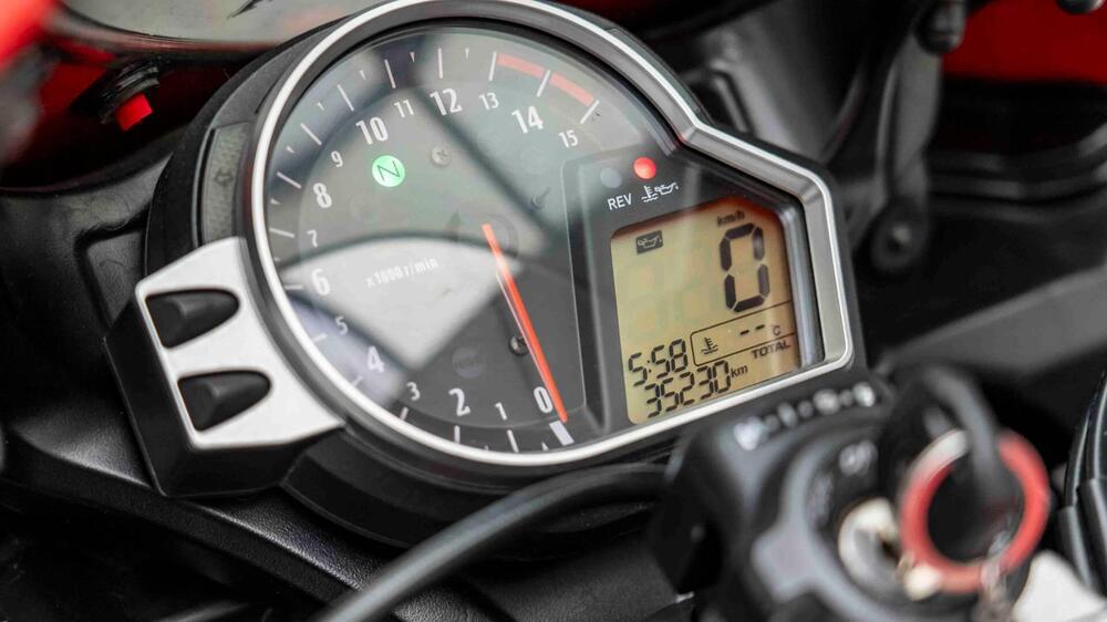 Honda CBR 1000 RR Fireblade (2008 - 11) (20)