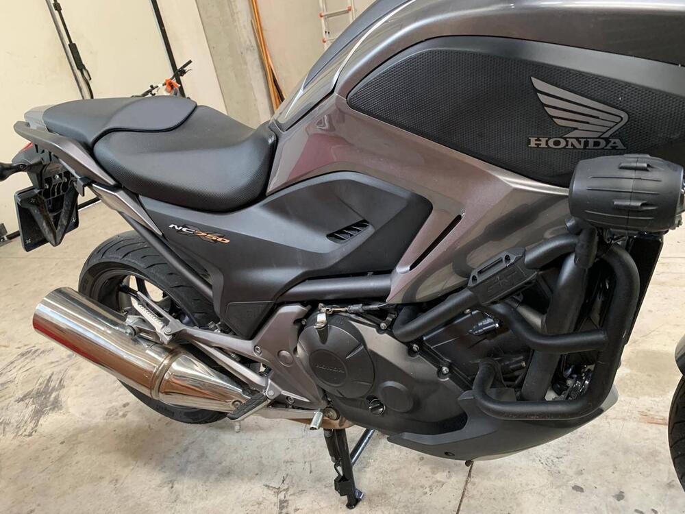 Honda NC 750 X ABS (2014 - 15) (14)