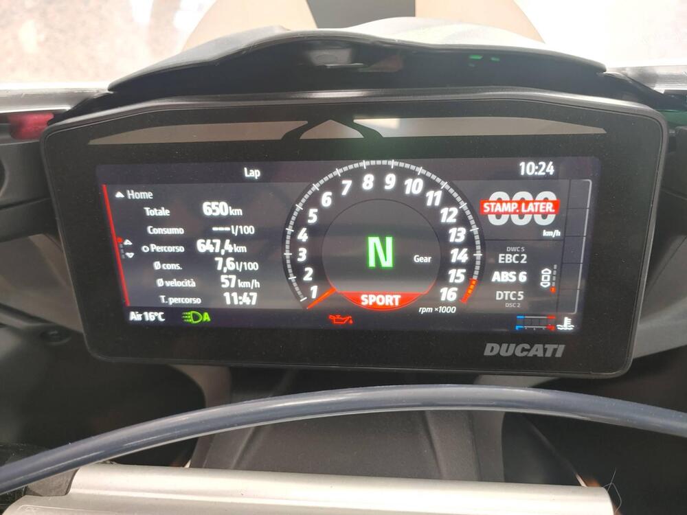 Ducati Panigale V4 Tricolore (2025 - 26) (3)