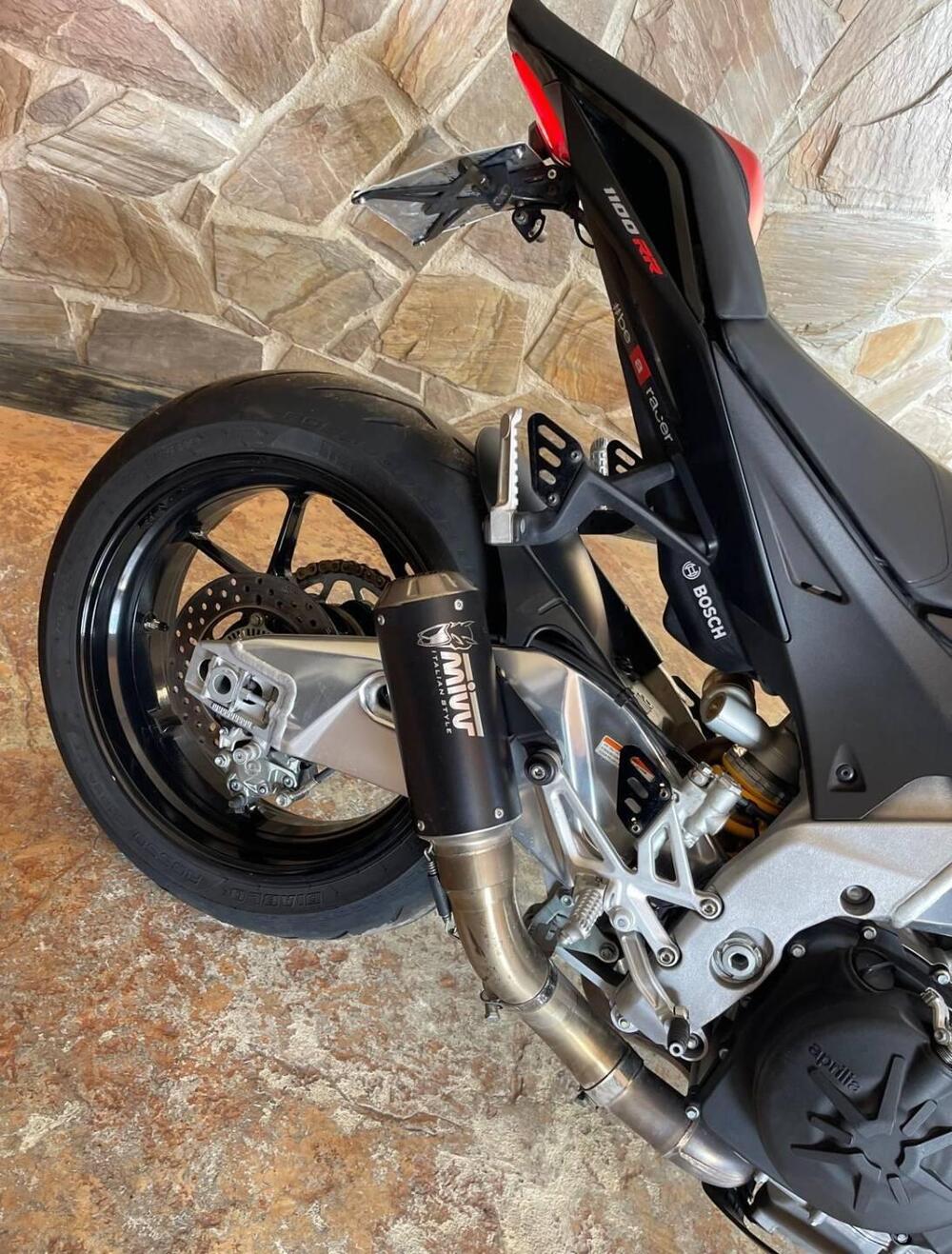 Aprilia Tuono V4 RR (2019 - 20) (11)