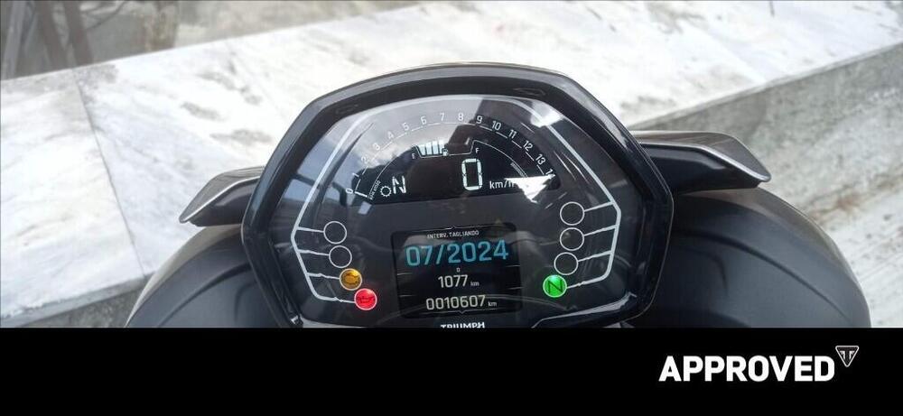 Triumph Street Triple 765 R (2023 - 26) (6)