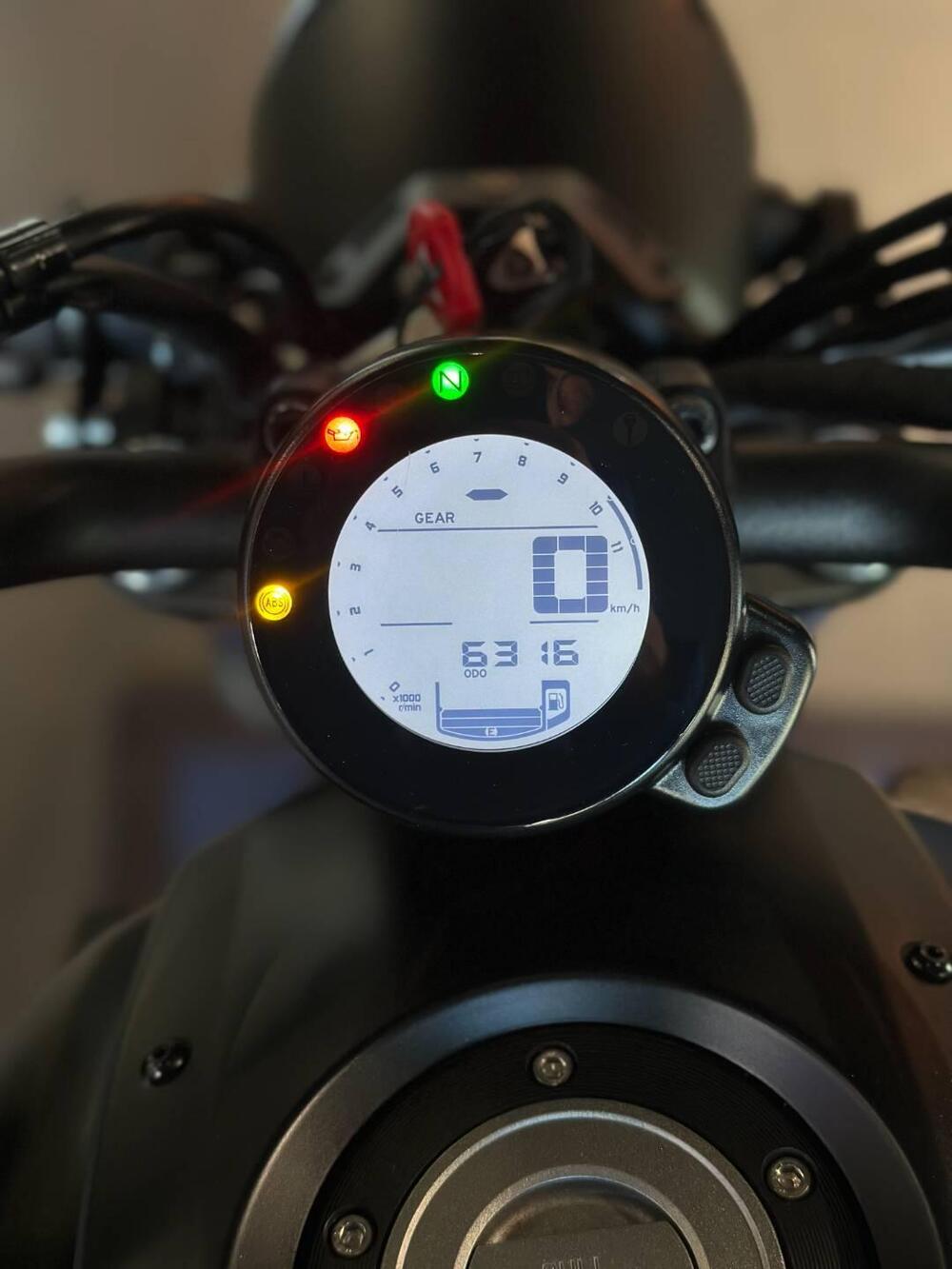 Yamaha XSR 700 (2021) (8)