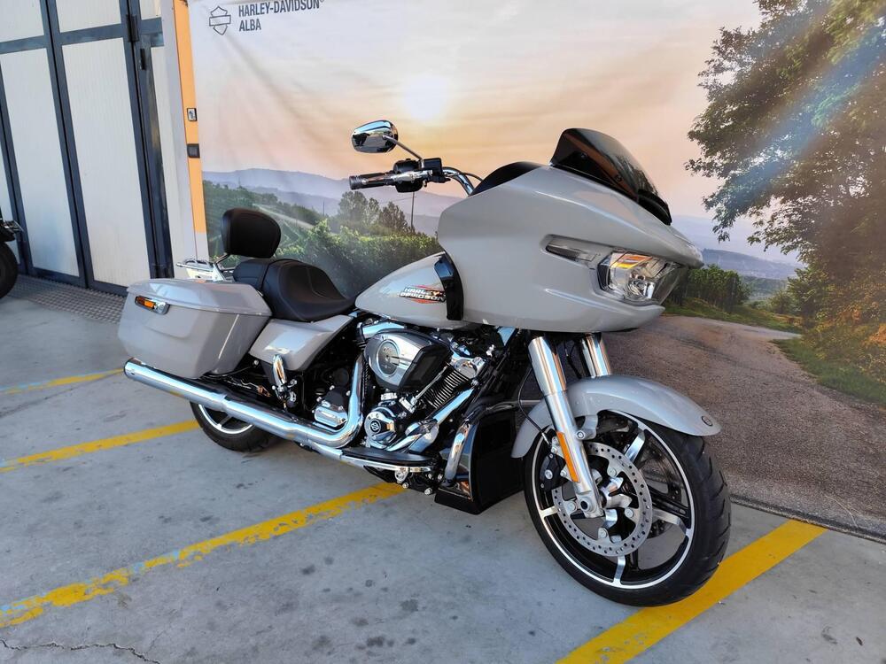 Harley-Davidson Road Glide (2024 - 26) (2)