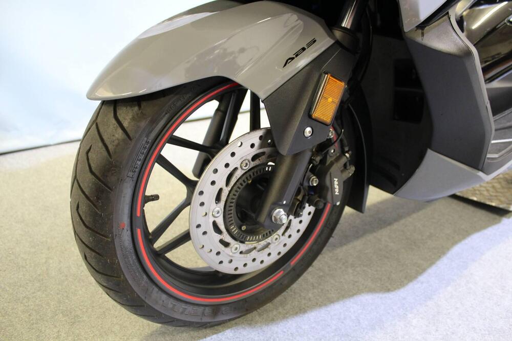 Honda Forza 300 ABS (2018 - 20) (16)