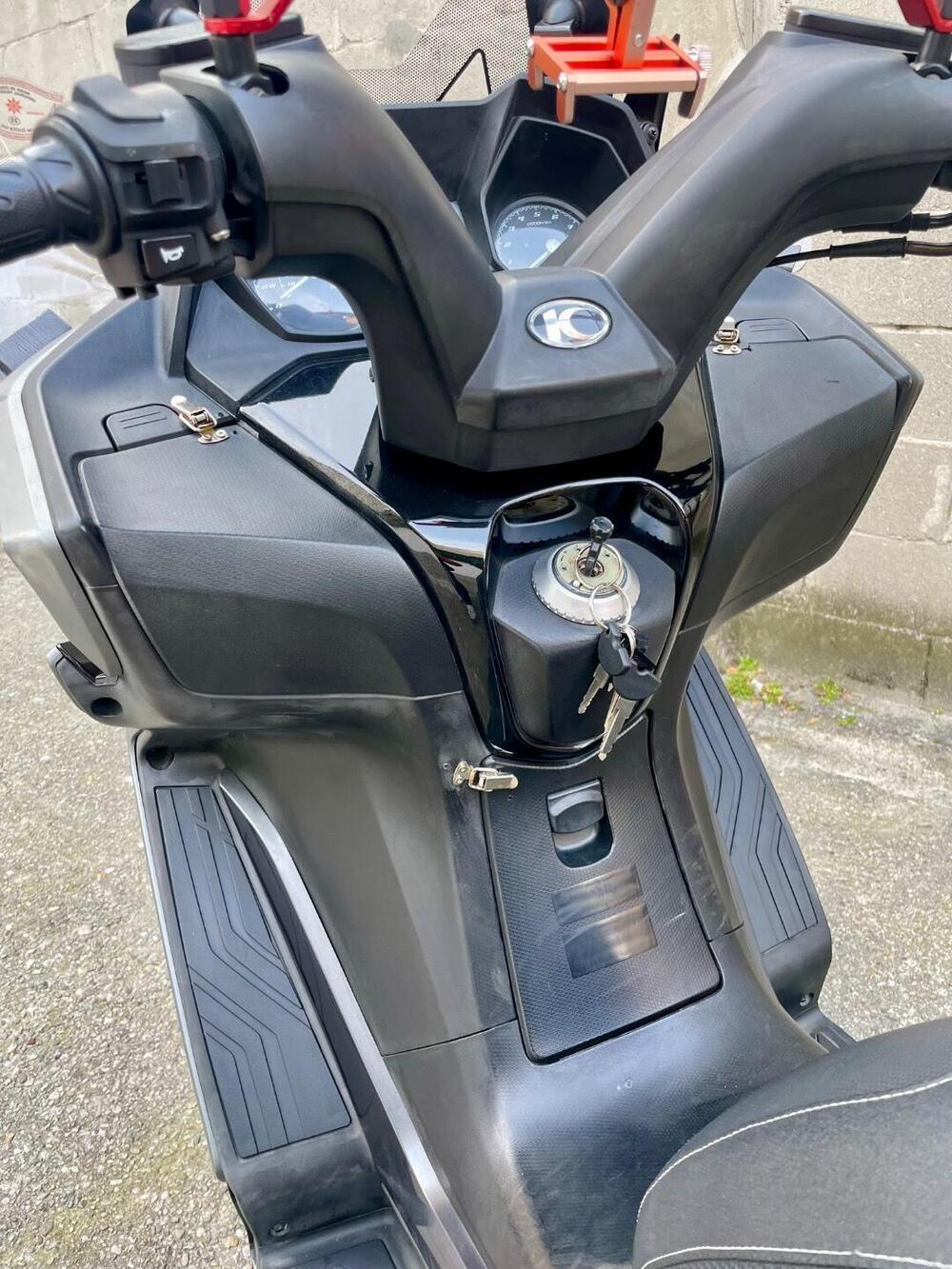 Kymco Downtown 350i ABS (2015 - 17) (13)