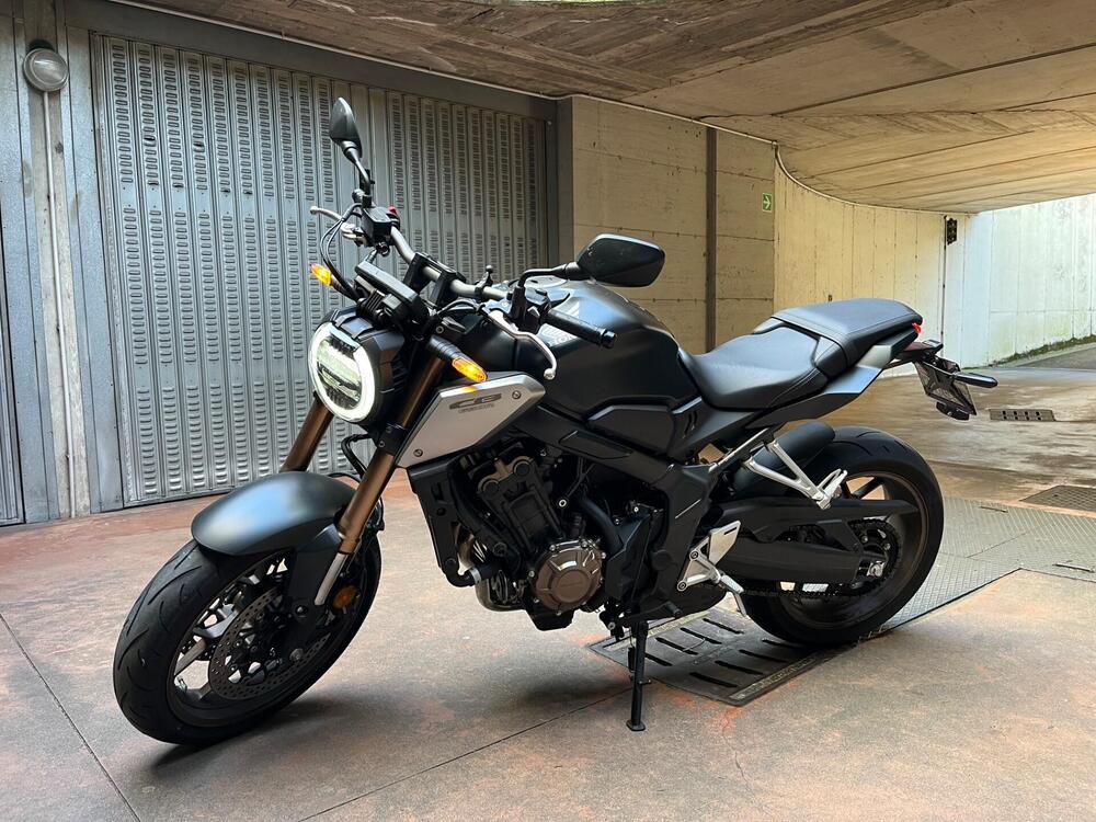 Honda CB 650 R (2021 - 23)