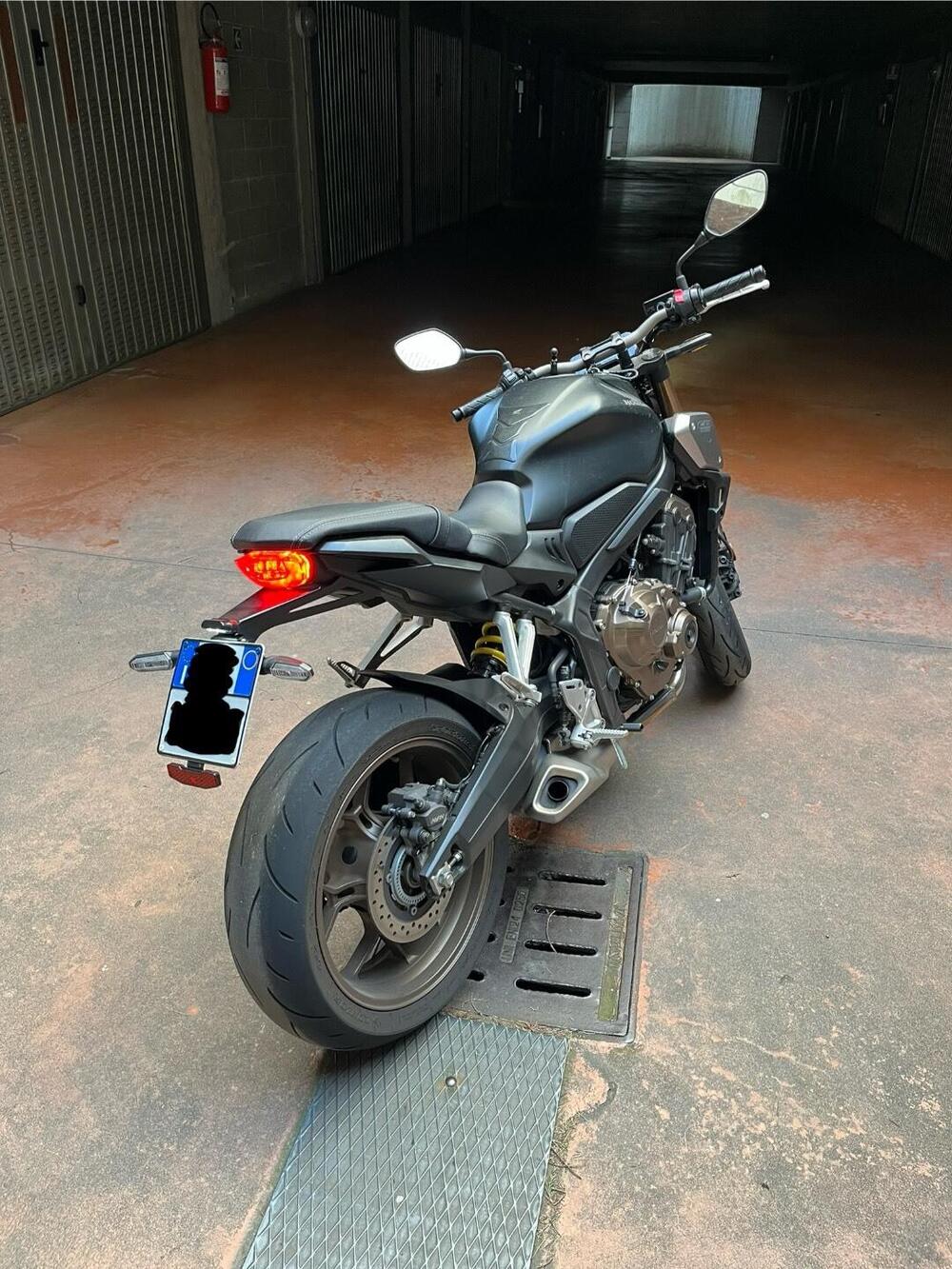 Honda CB 650 R (2021 - 23) (5)