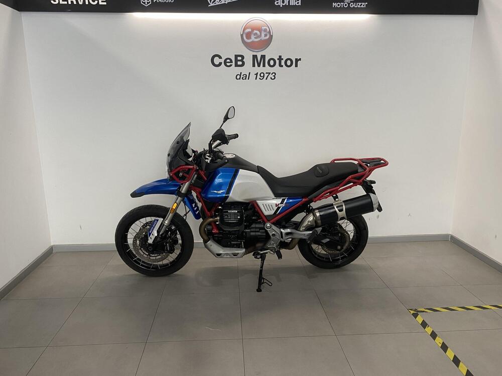 Moto Guzzi V85 TT Evocative Graphics (2021 - 23) (5)