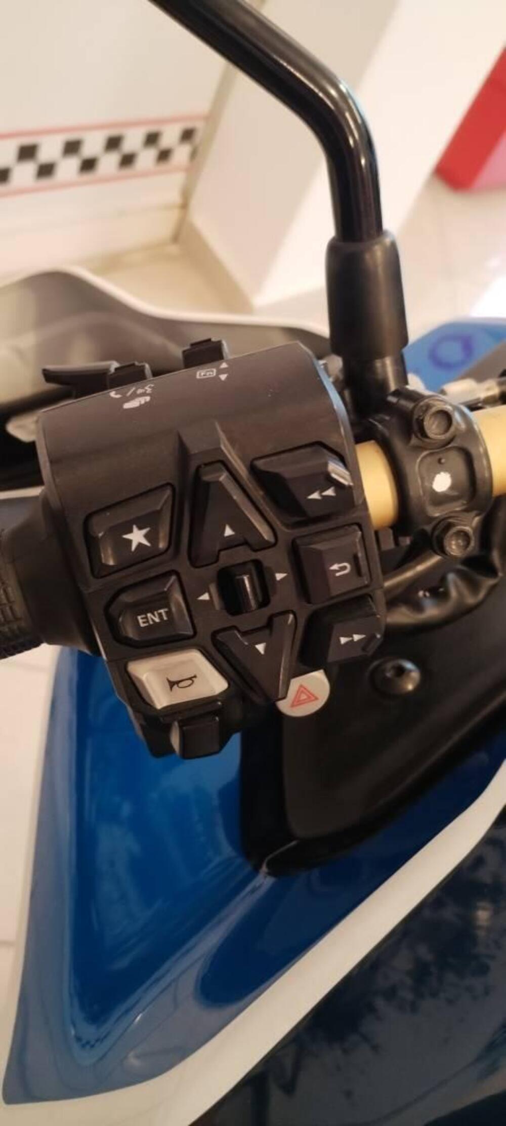 Honda Africa Twin CRF 1100L Adventure Sports (2020 - 21) (6)