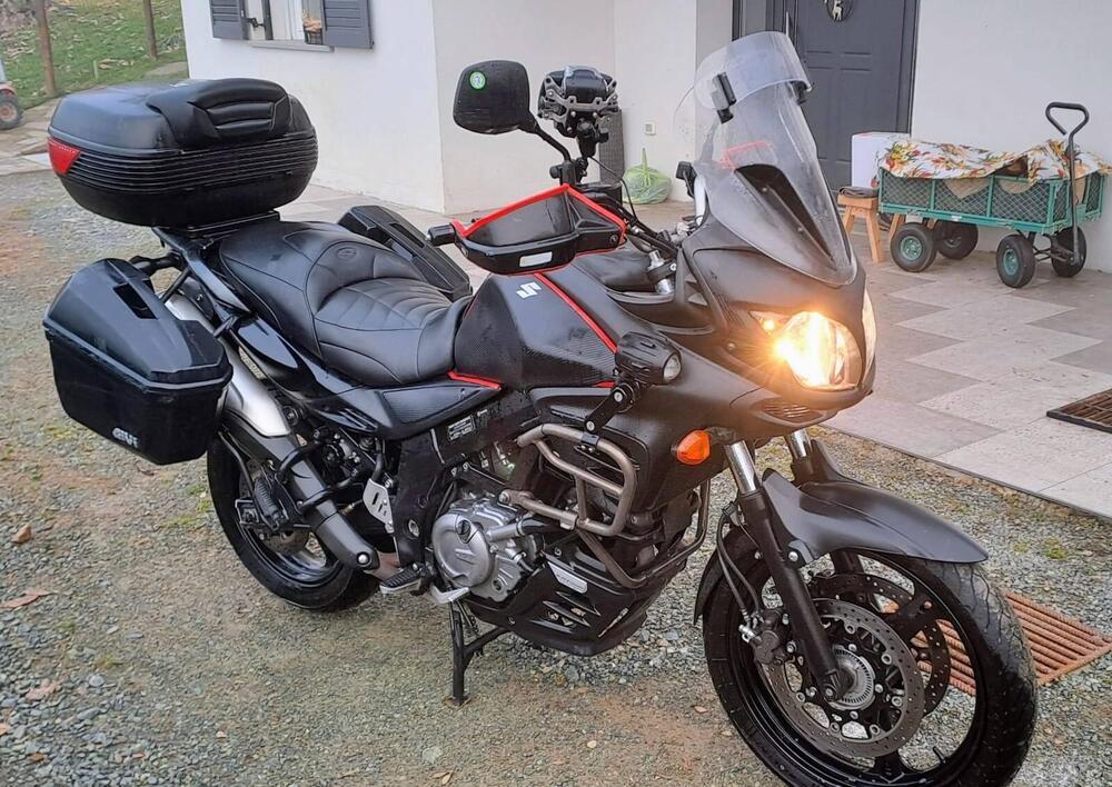 Suzuki V-Strom 650 ABS (2011 - 17) (2)