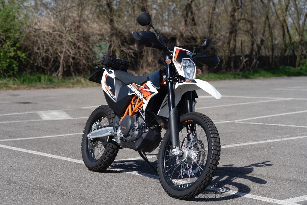 KTM 690 Enduro R (2012 - 17) (2)
