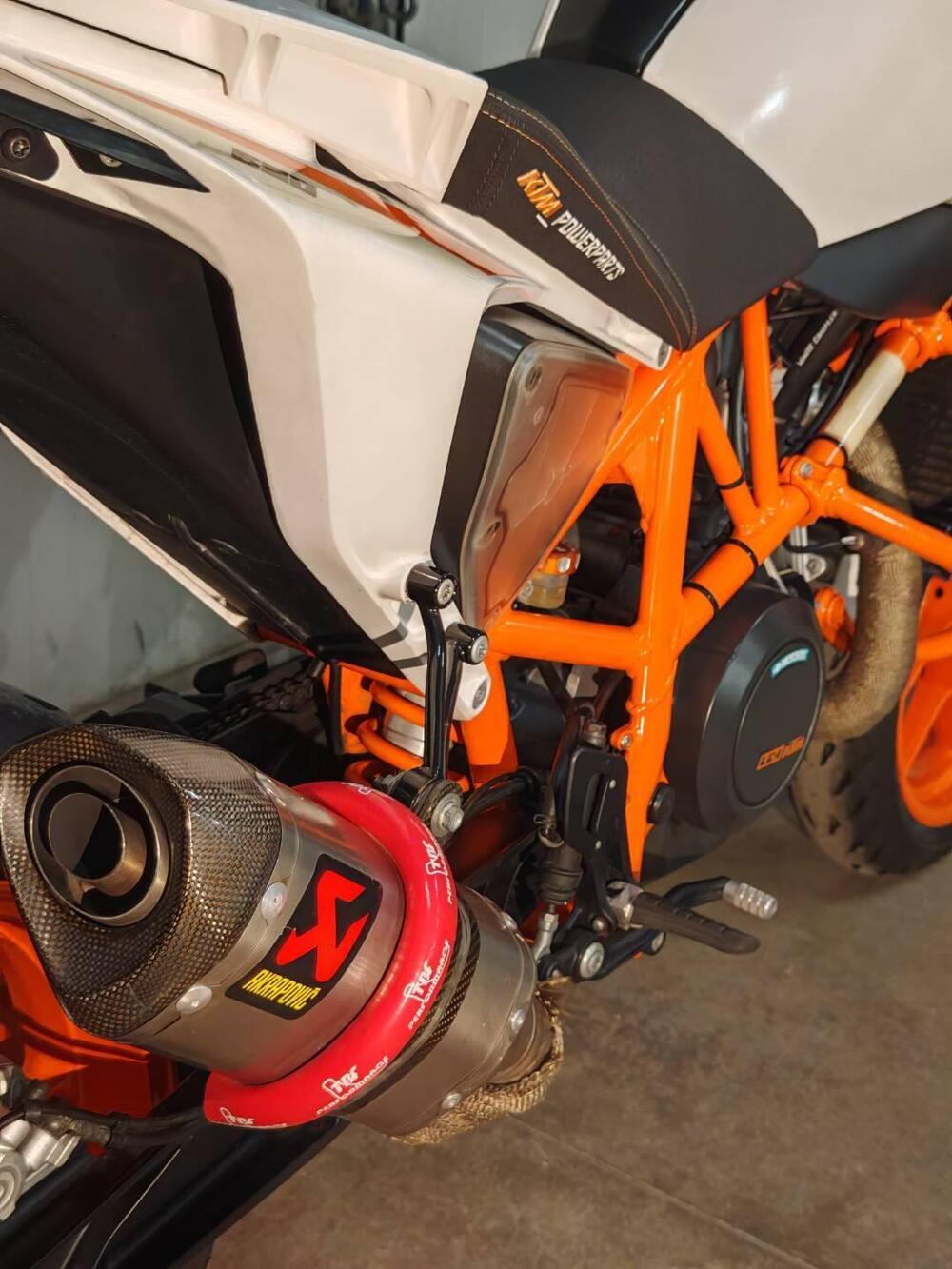 KTM 690 Duke R (2010 - 15) (4)
