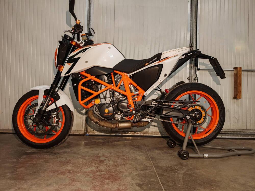 KTM 690 Duke R (2010 - 15) (5)