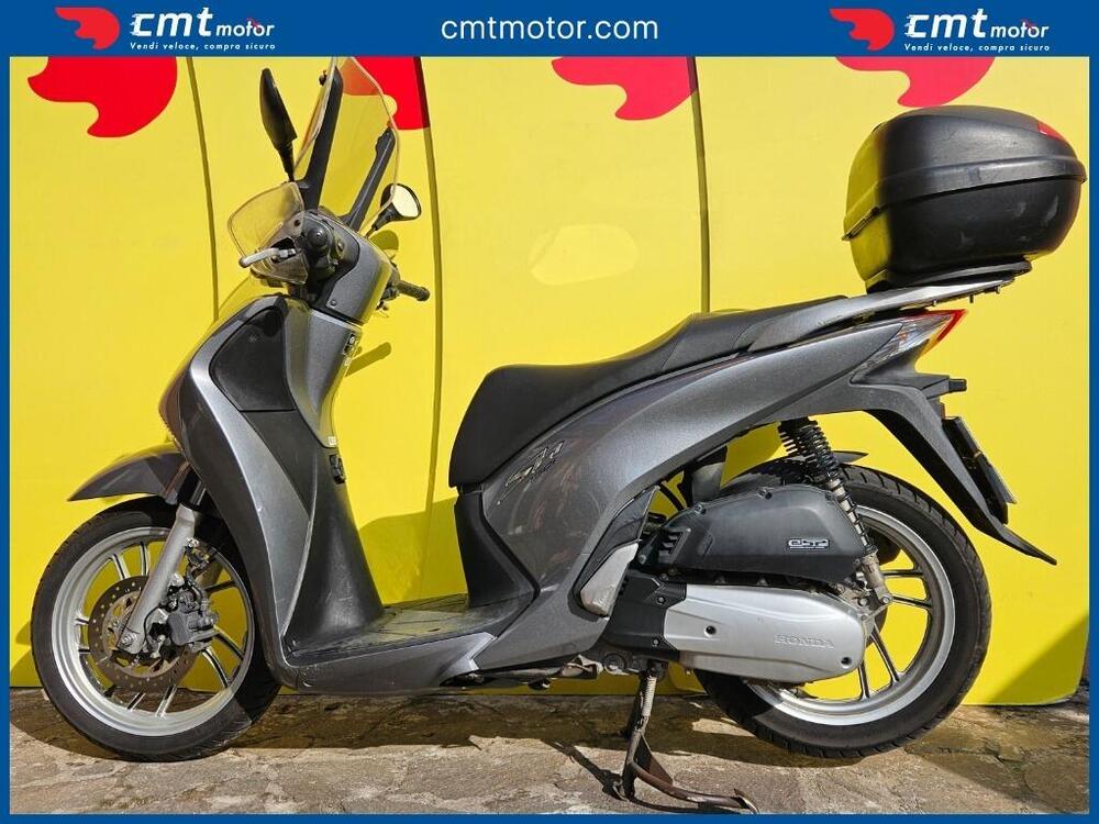 Honda SH 125 i (2009 - 12) (3)