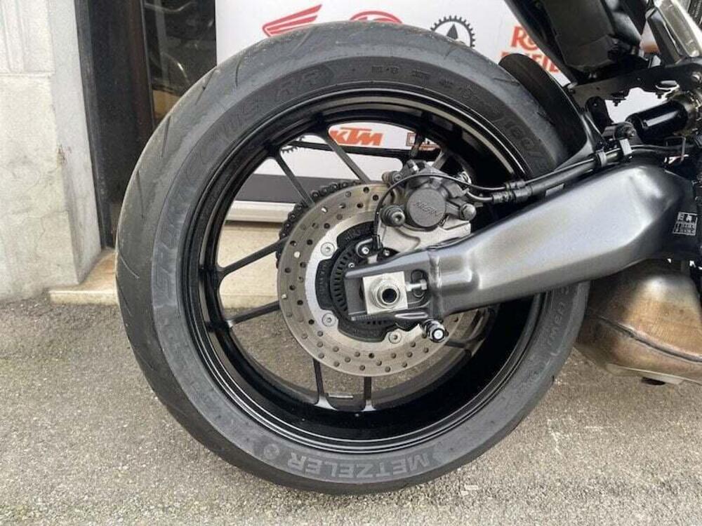 Yamaha MT-09 (2021 - 23) (2)