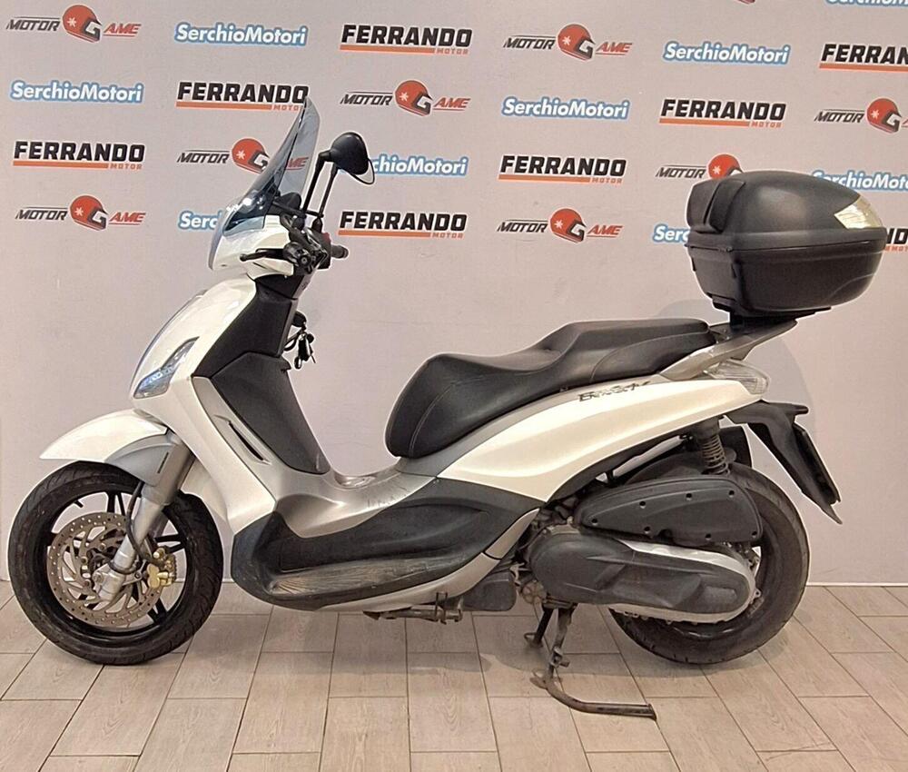 Piaggio Beverly 350 SportTouring ie (2011 - 15) (2)