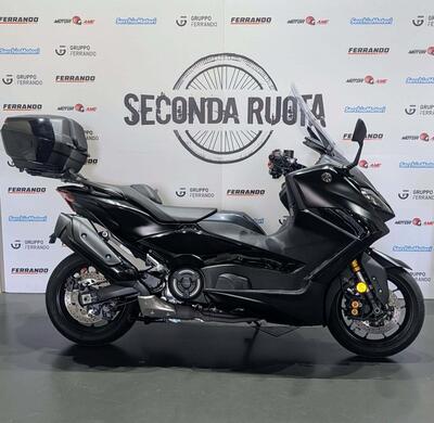 Yamaha T-Max 560 Tech Max (2022 - 24) usata