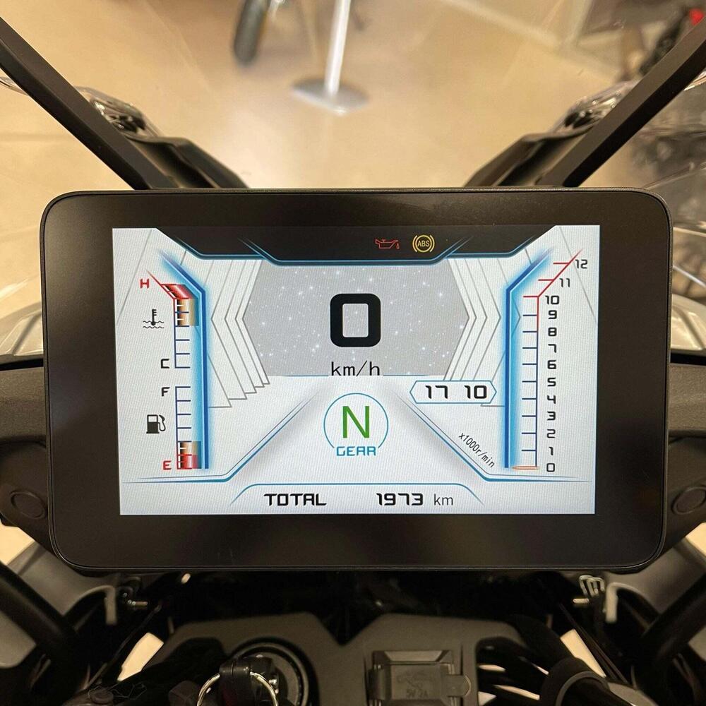 QJ Motor SRT 800 S (2024 - 25) (2)