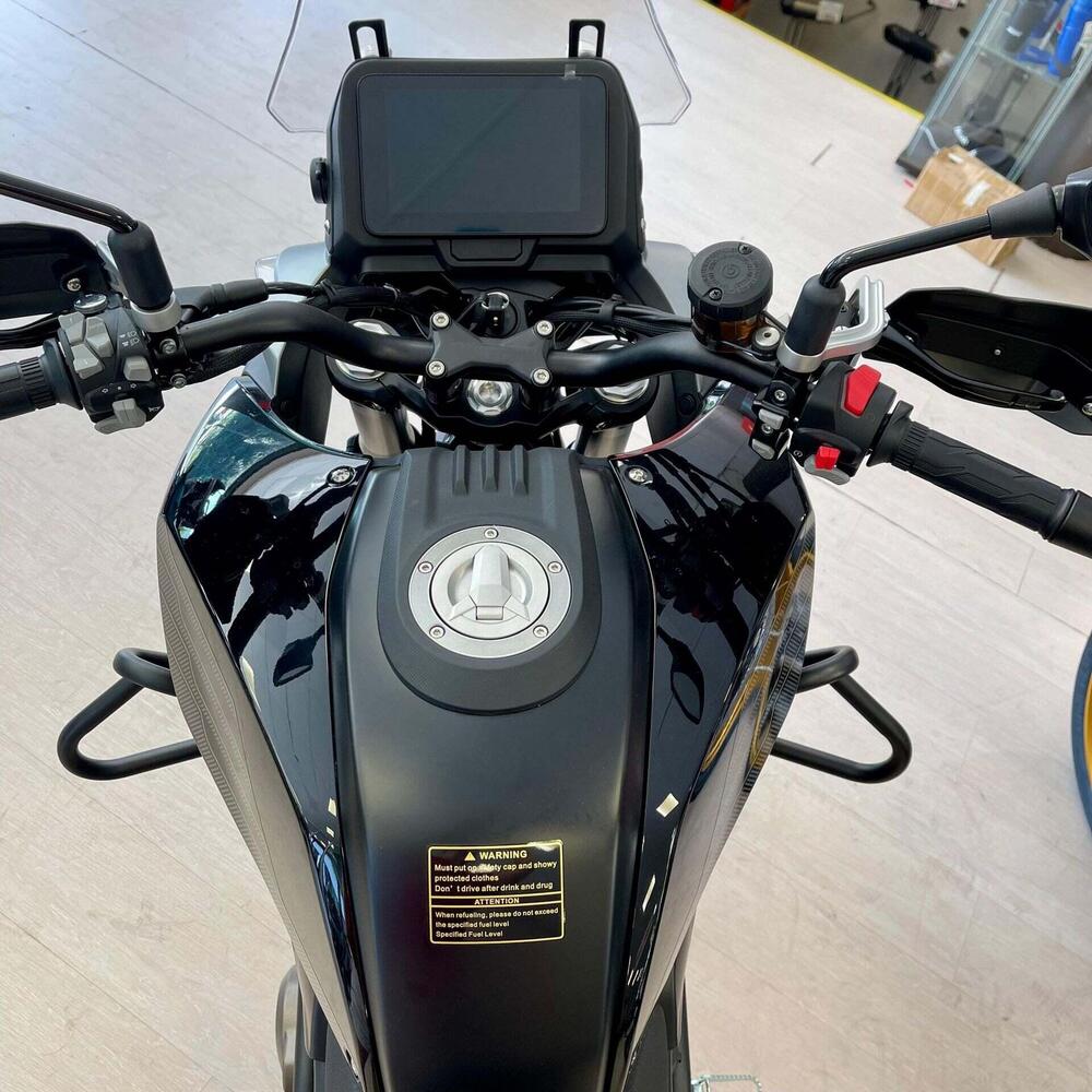 QJ Motor SRT 700 SX (2025 - 26) (6)