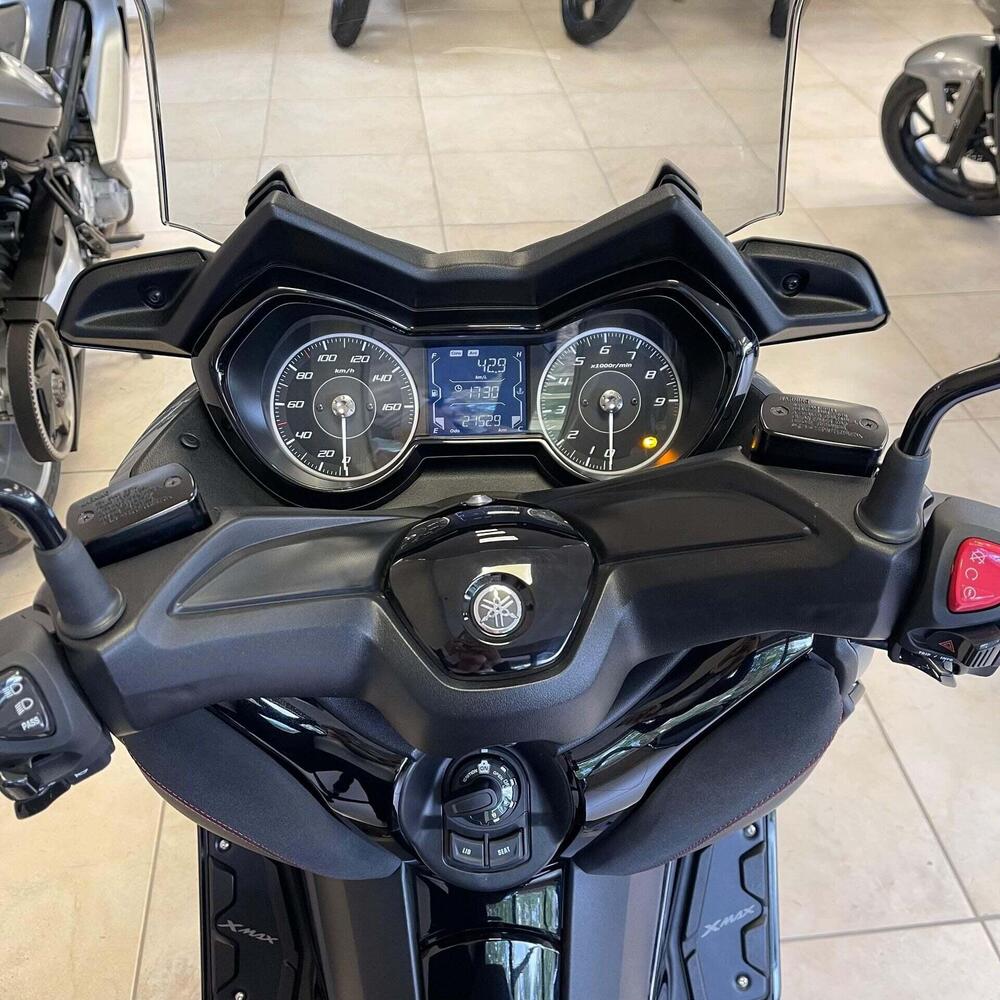 Yamaha X-Max 300 Tech Max (2021 - 24) (3)