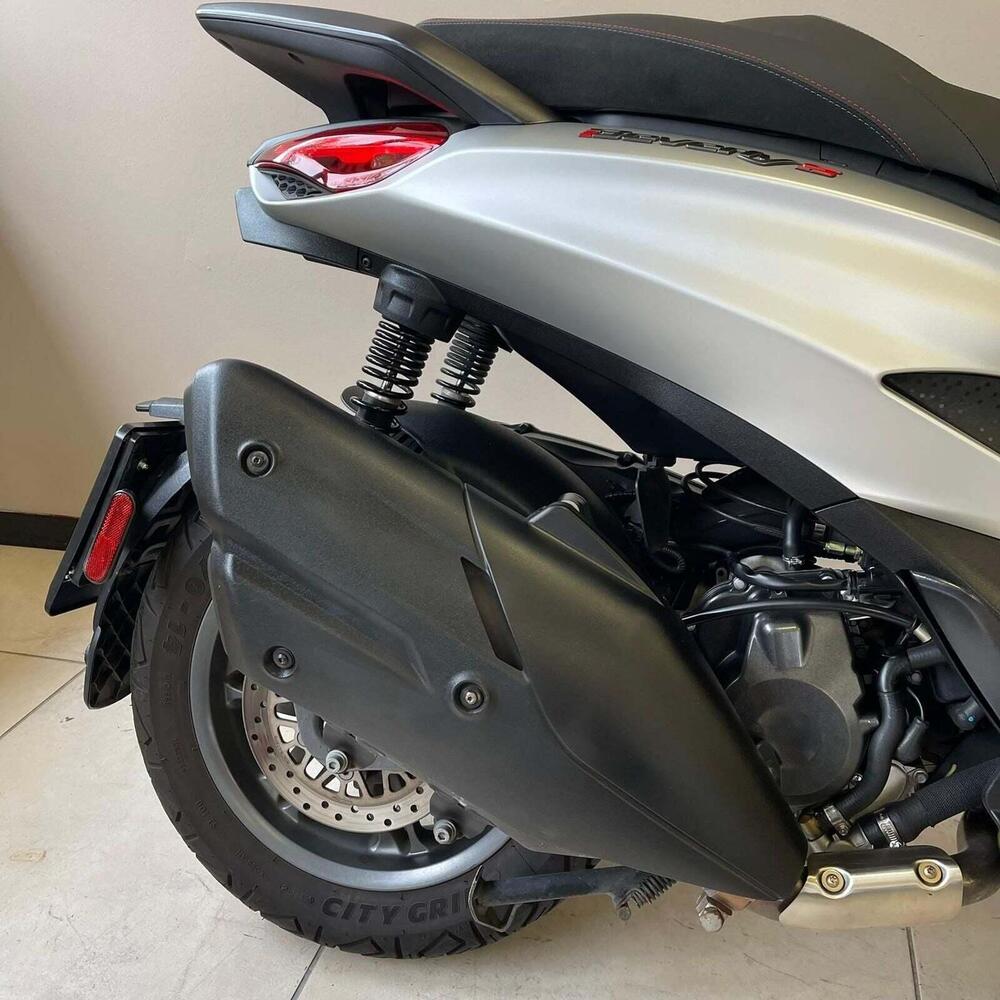 Piaggio Beverly 400 S ABS-ASR (2021 - 24) (6)