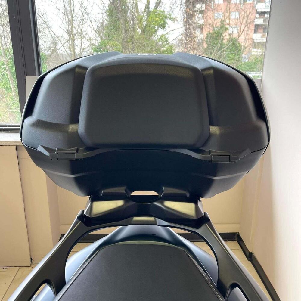 Yamaha T-Max 560 Tech Max (2022 - 24) (6)