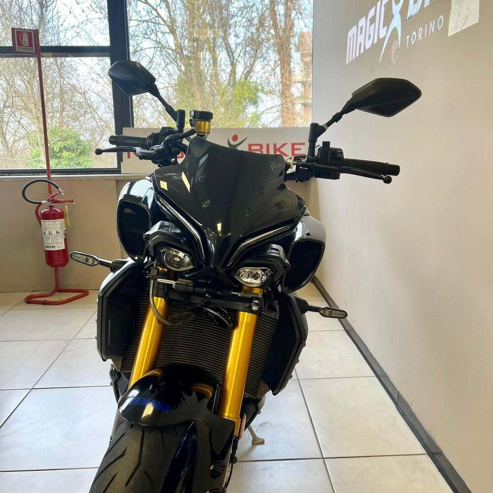 Yamaha MT-10 SP (2022 - 25) (4)
