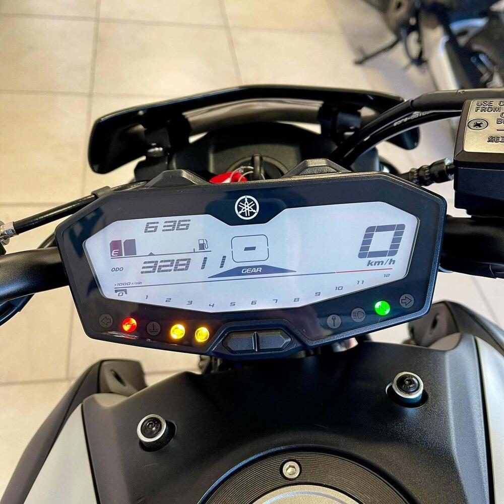 Yamaha MT-07 (2018 - 20) (2)