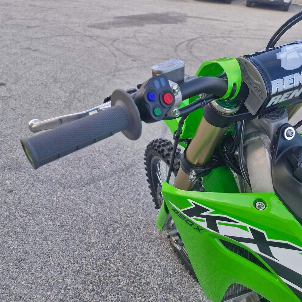 Kawasaki KX 450 (2025) (9)