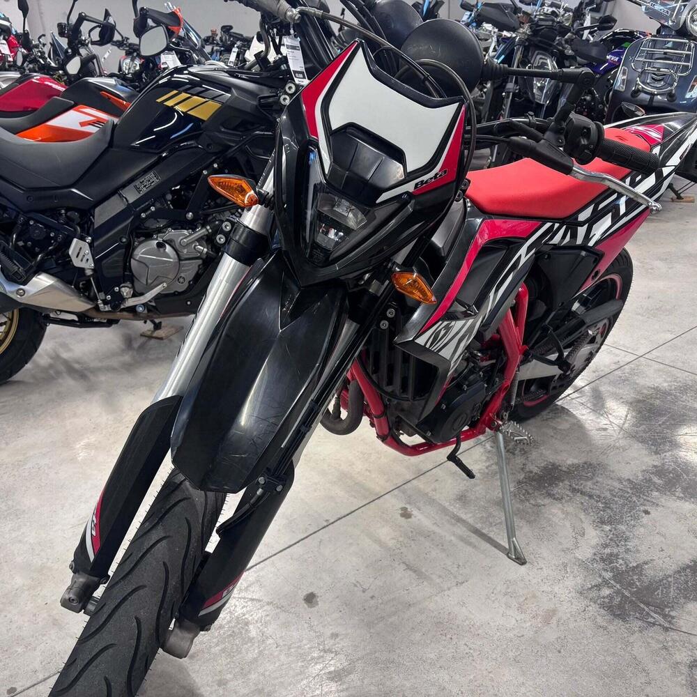 Betamotor RR 125 4T Motard LC (2021 - 23) (5)