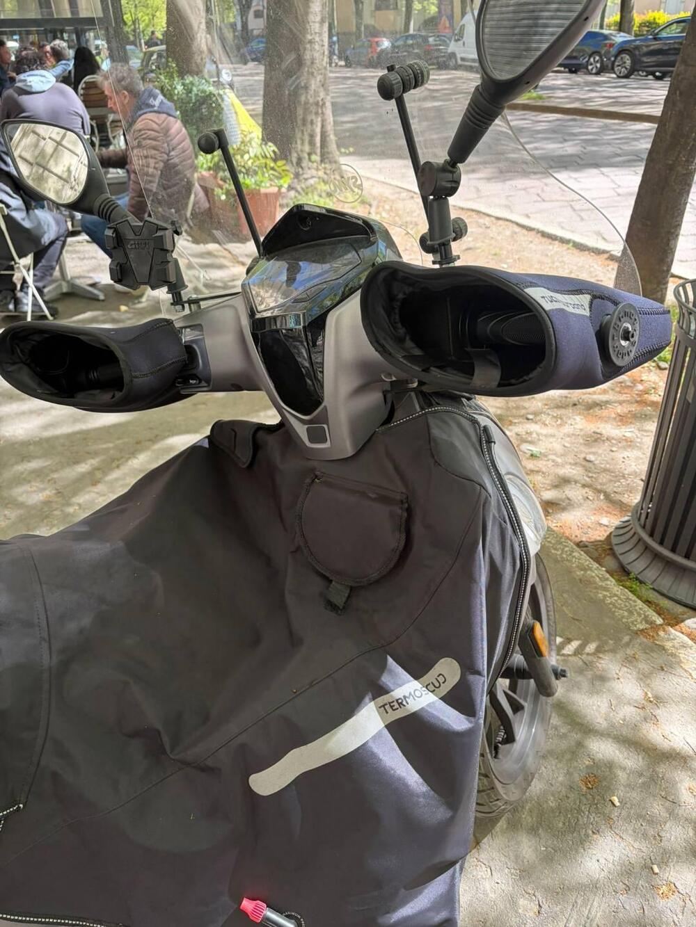 Sym Symphony 125 ST (2021 - 24) (3)