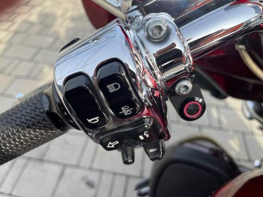 Harley-Davidson 1800 Ultra Limited (2014 - 16) (6)