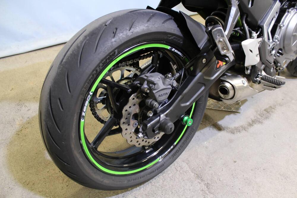 Kawasaki Z 650 (2017 - 19) (4)
