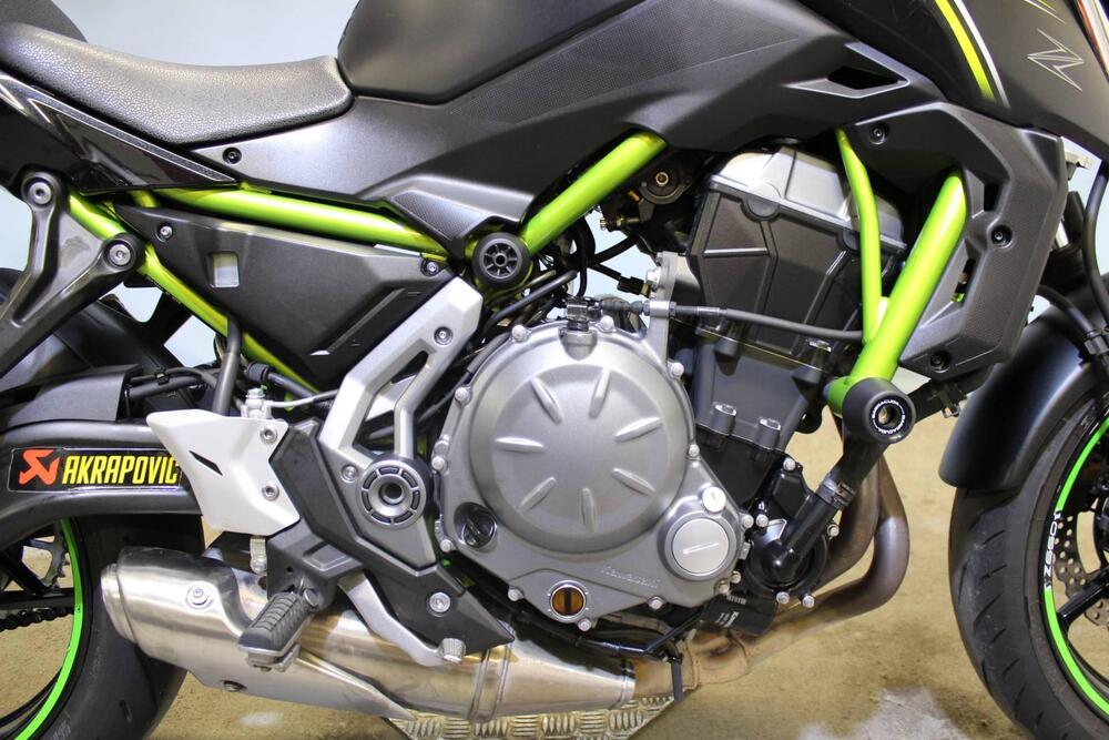 Kawasaki Z 650 (2017 - 19) (7)