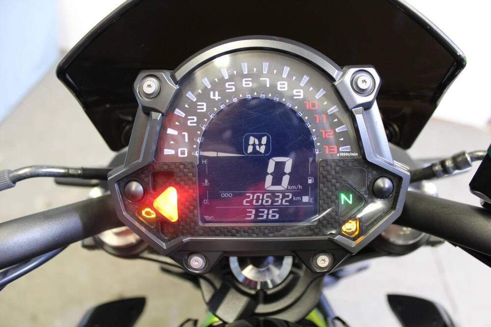 Kawasaki Z 650 (2017 - 19) (10)