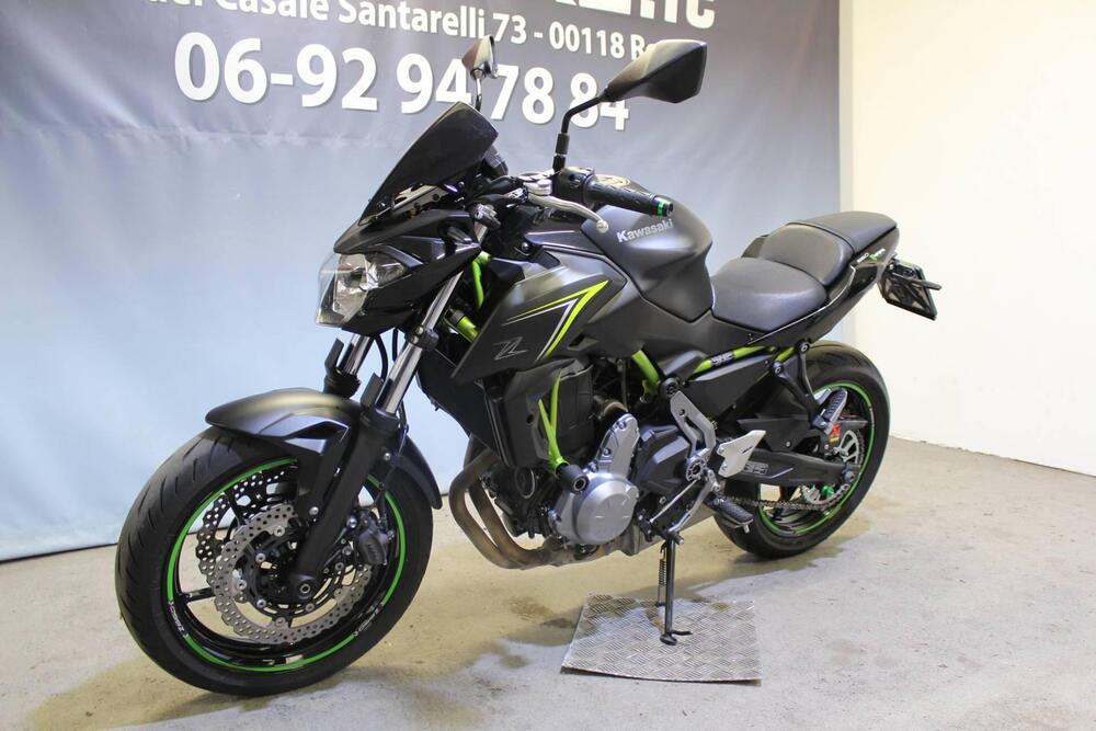 Kawasaki Z 650 (2017 - 19) (12)