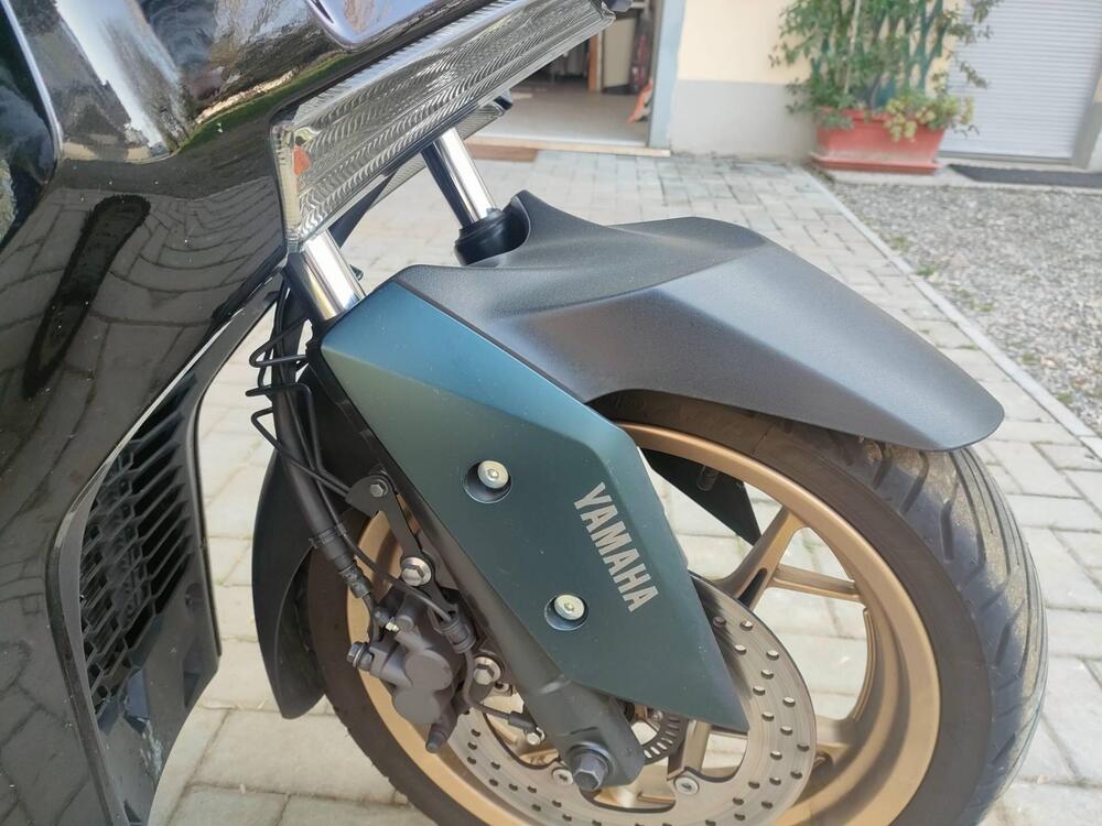 Yamaha X-Max 300 Tech Max (2021 - 24) (4)
