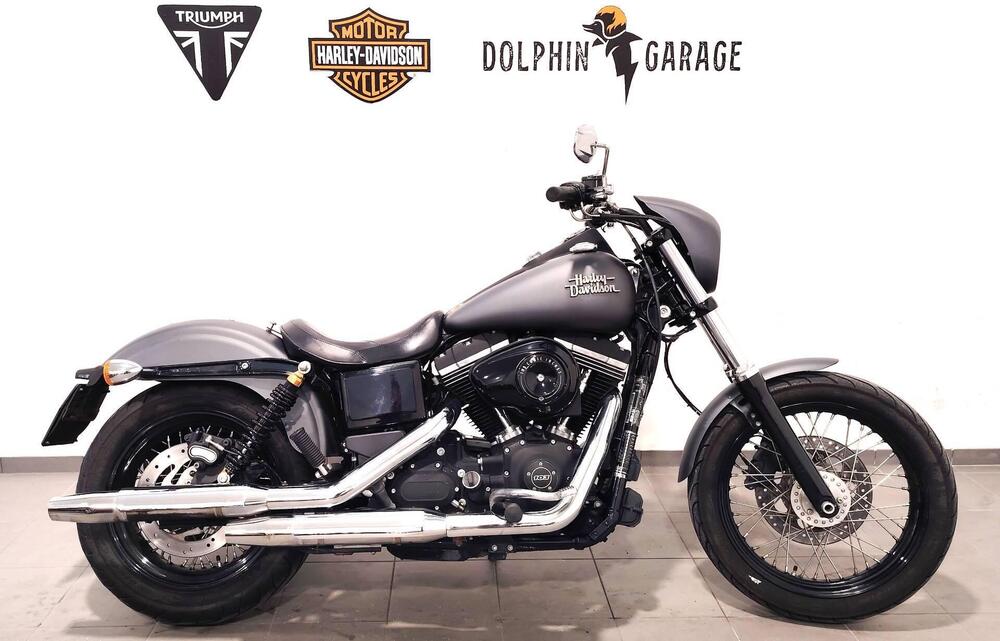Harley-Davidson 1690 Street Bob (2017) - FXDB (2)