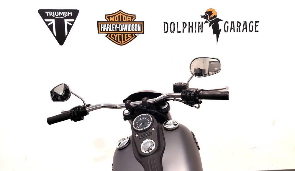 Harley-Davidson 1690 Street Bob (2017) - FXDB (13)