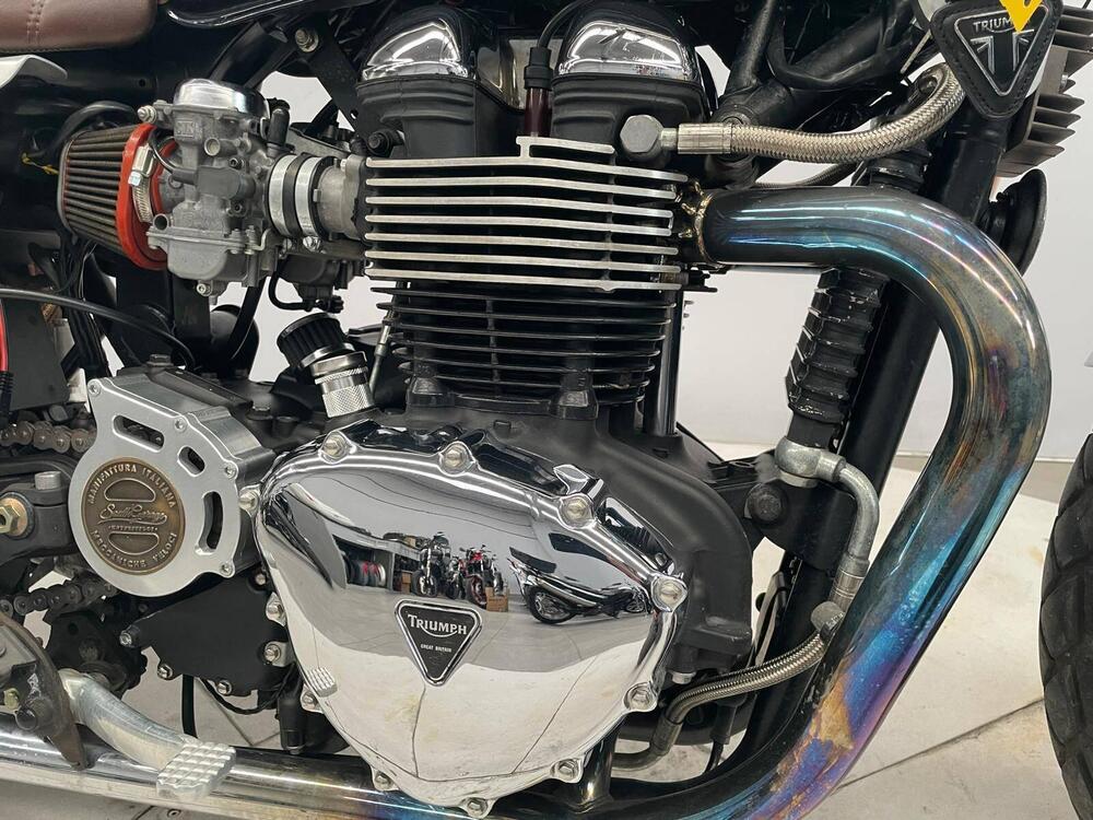 Triumph Bonneville T100 (2001 - 07) (3)