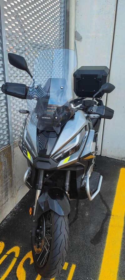 Honda X-ADV 750 DCT (2021 - 24) usata